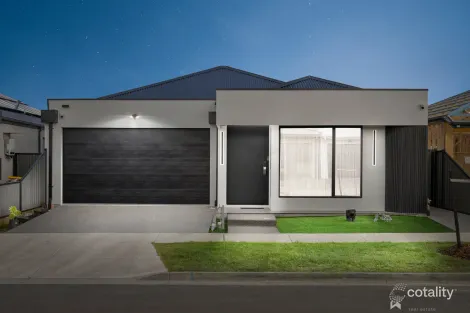 Property photo of 40 Mealie Avenue Mickleham VIC 3064