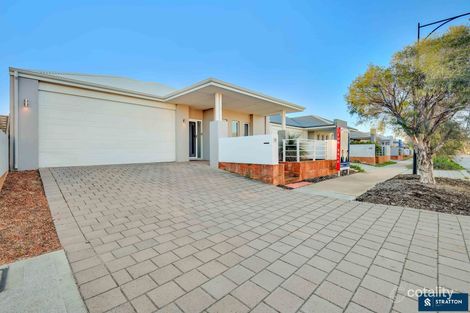 Property photo of 11 Casitas Street Champion Lakes WA 6111