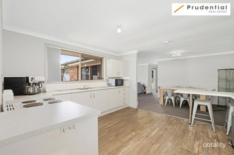 Property photo of 23 Kenny Close St Helens Park NSW 2560