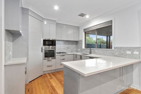 Property photo of 2/10 Darnley Drive Skye VIC 3977