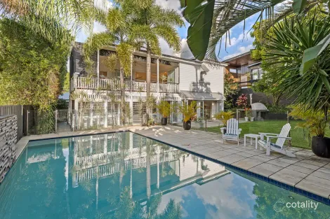 Property photo of 124 Alexandra Road Clayfield QLD 4011