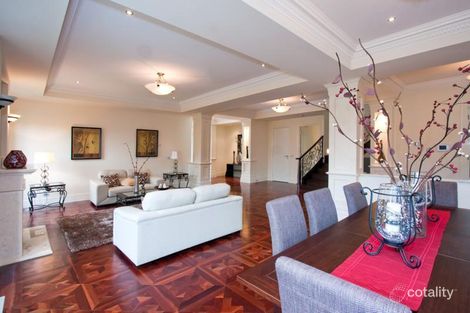 Property photo of 10 Bernborough Avenue Balwyn VIC 3103