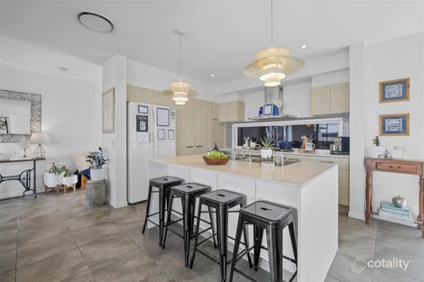 Property photo of 134 Emmadale Drive New Auckland QLD 4680