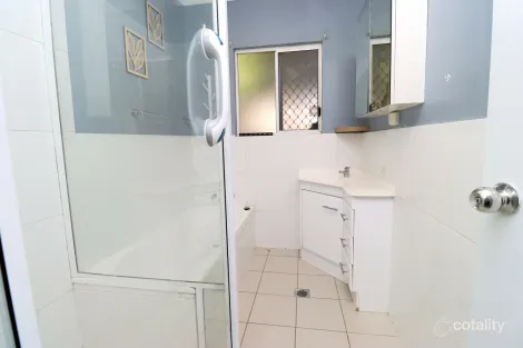 9 Mccarthy Ave, Pioneer, QLD 4825