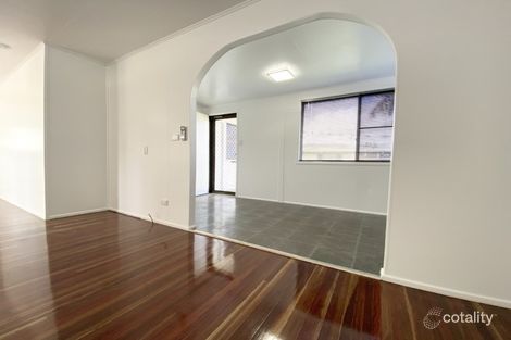 Property photo of 6 Barraclough Crescent Moranbah QLD 4744