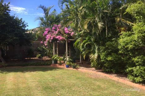 Property photo of 7 Coast Bay Close Point Vernon QLD 4655