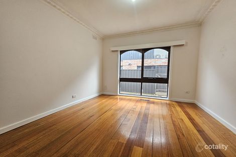 Property photo of 61 Snell Grove Oak Park VIC 3046