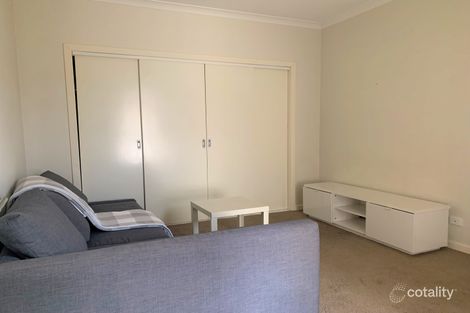 Property photo of 4/8 Albert Crescent St Albans VIC 3021