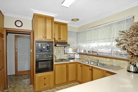 Property photo of 8 Downton Crescent Point Lonsdale VIC 3225