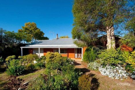 14 Harker St, Maldon, VIC 3463