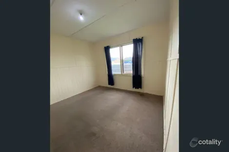Property photo of 100 Fergus Road Karabar NSW 2620