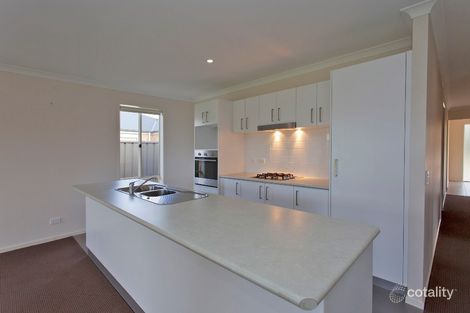 Property photo of 65 Royce Crescent Lavington NSW 2641