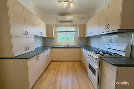 44 Phillip St, West Tamworth, NSW 2340