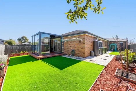 Property photo of 63 Warburton Drive Lucas VIC 3350
