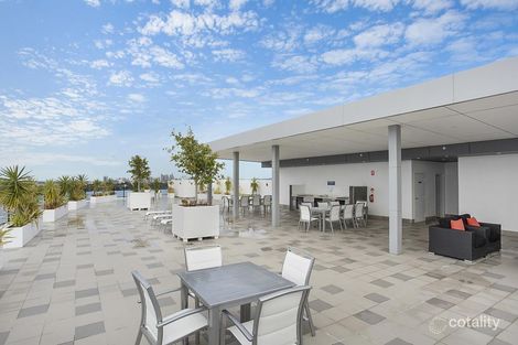 Property photo of 1404/5 Harbour Side Court Biggera Waters QLD 4216