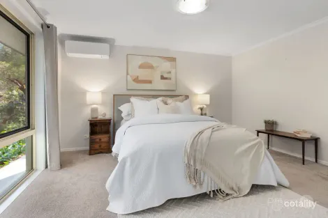 Property photo of 16 Kindra Avenue Karana Downs QLD 4306