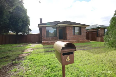 Property photo of 4 Rhonda Street Revesby NSW 2212