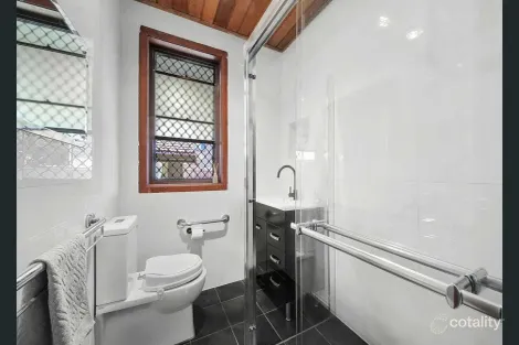 Property photo of 4 Rhonda Street Revesby NSW 2212