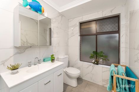 Property photo of 22 Emerald Place Mount Richon WA 6112