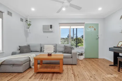 Property photo of 9 Biscoe Place Tregear NSW 2770