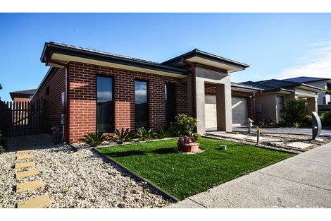 Property photo of 36 McWilliams Crescent Point Cook VIC 3030