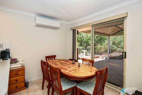 Property photo of 4/7 Conifer Close Ballajura WA 6066