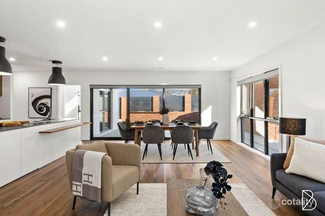 Property photo of 4/1 Judith Macintosh Crescent Taylor ACT 2913