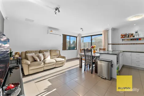 Property photo of 1/52 Grey Street Cannington WA 6107