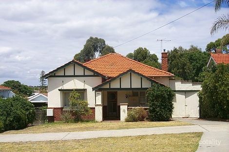 99 Grand Prom, Bedford, WA 6052