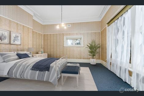 Property photo of 54 Shoobra Road Elsternwick VIC 3185