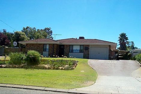 15a Blackthorne Cres, South Lake, WA 6164