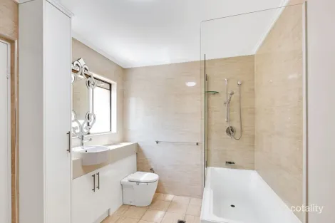 Property photo of 20 Bede Street Balmoral QLD 4171