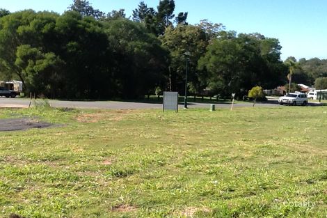 7 Ruwa Dr, Glass House Mountains, QLD 4518