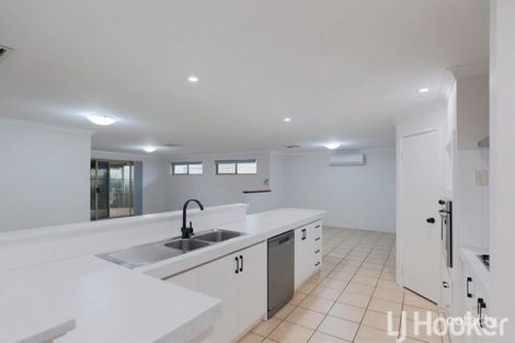 Property photo of 38 Mariners Cove Drive Dudley Park WA 6210