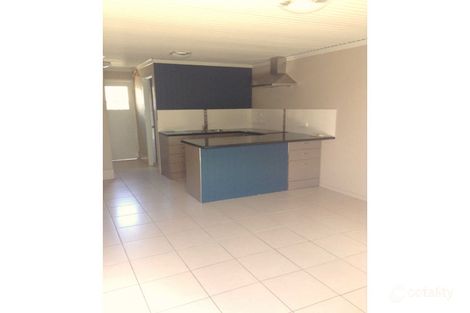 2/93 Harris St, Emerald, QLD 4720