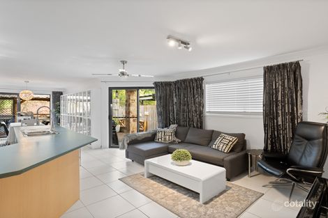 Property photo of 1/733 Ashmore Road Molendinar QLD 4214