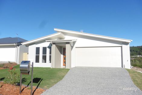 Property photo of 37 Macintyre Parade Pacific Pines QLD 4211