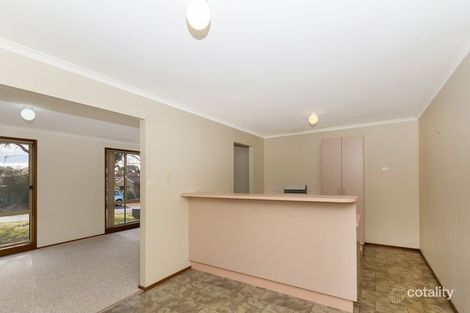 Property photo of 2 Cleeve Place Gordon ACT 2906