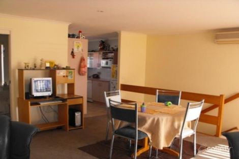 Property photo of 7/6 Hollis Court Berrambool NSW 2548