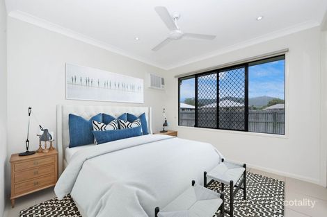 Property photo of 20 Sanderling Circuit Kelso QLD 4815