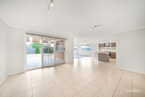 Property photo of 4 Buffalo Crescent Manor Lakes VIC 3024