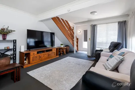 Property photo of 4/41 Chatswood Road Daisy Hill QLD 4127