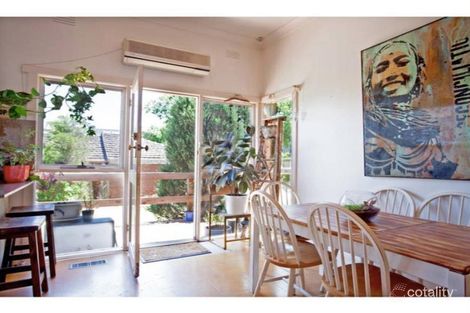 Property photo of 2 Montague Avenue St Kilda East VIC 3183
