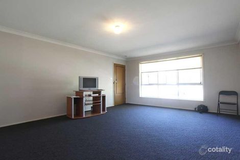 Property photo of 1/8 Forrest Crescent Dubbo NSW 2830