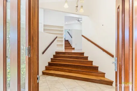 Property photo of 8 Flinders Street Point Vernon QLD 4655