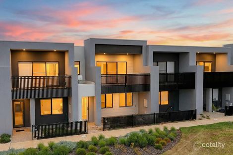 10 Pretty Walk, Fraser Rise, VIC 3336