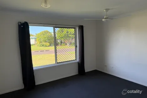 Property photo of 10 Elliot Court Eli Waters QLD 4655