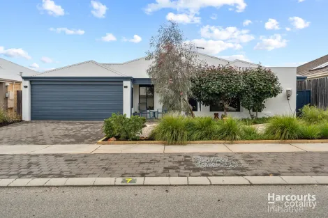 Property photo of 7 Redbank Drive Ellenbrook WA 6069