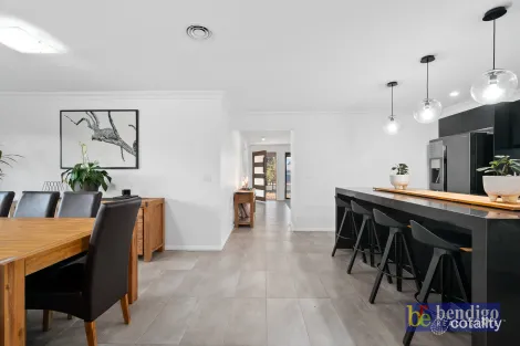 Property photo of 2 Bluestone Rise Axedale VIC 3551