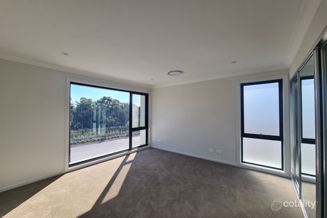 Property photo of 30 Spinnaker Drive Moorebank NSW 2170